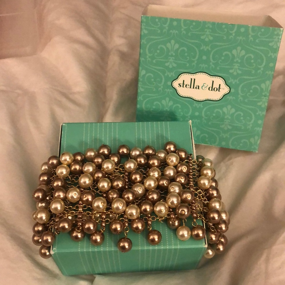 Gold Pearl Bauble Bracelet
